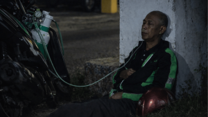 driver ojol lansia sakit